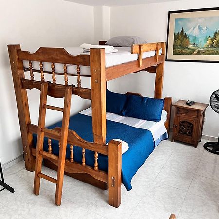 Apartaestudio Cerca Al Parque Lago Pereira Ngoại thất bức ảnh